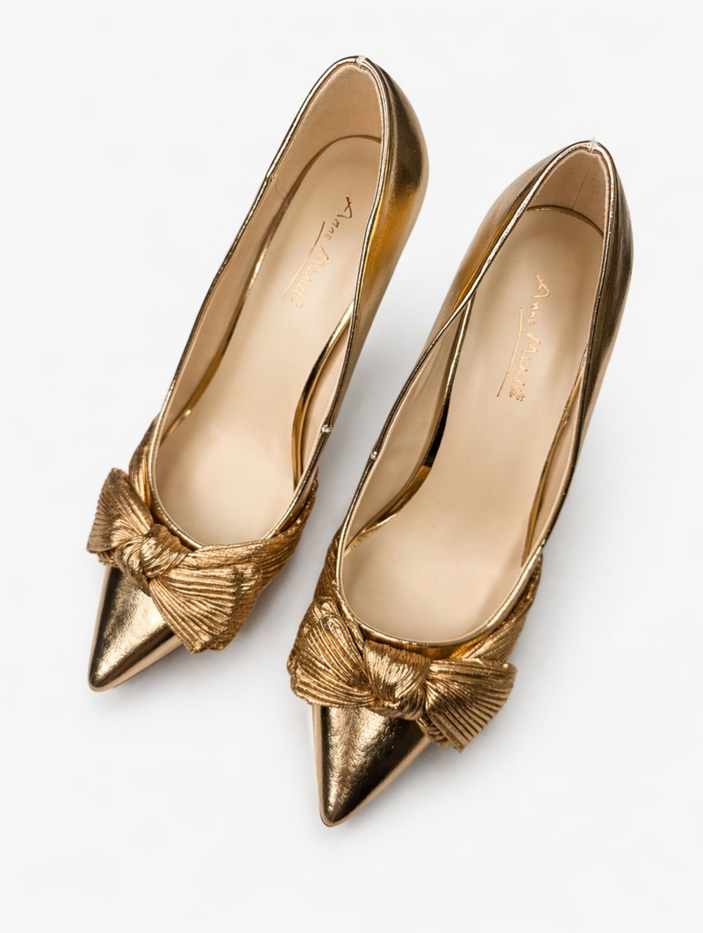 ANNE MICHELLE | Classic Gold Bow Heels - Picture 4 of 5